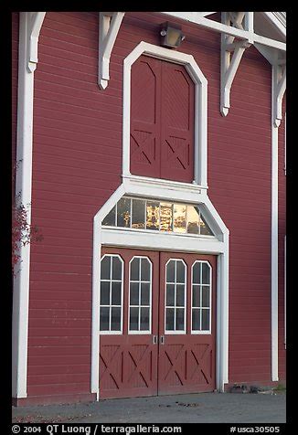 Picture/Photo: Door with sunset reflections, Red Barn. Stanford ...