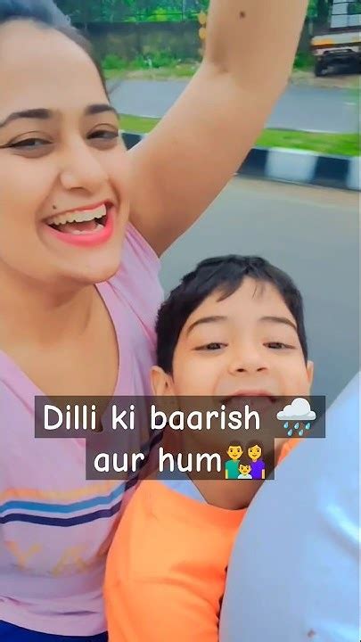 Dilli Ki Baarish 🌧️🌧️ Aur Hum 👨‍👩‍👦 ️ Youtubeshorts Weather