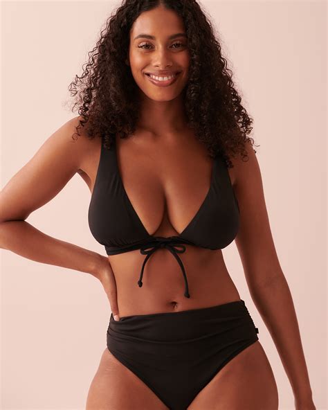 SOLID Triangle Bikini Top Black La Vie En Rose