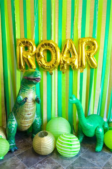 Dinosaur Birthday Party Ideas Moms Munchkins Dinosaur Birthday