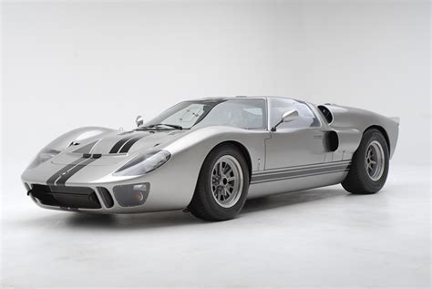 Superformance Gt40 Cinema Series