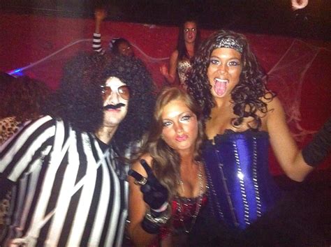 Sexy Slips Upskirts Toes Bikini Beach COMMENTS RATE Porn Pictures XXX Photos Sex Images