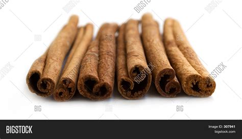 Cinnamon Stick Image & Photo (Free Trial) | Bigstock