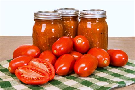 Homemade Canning Canning Tomato Sauce When Your Crop Yield Is High Homemade