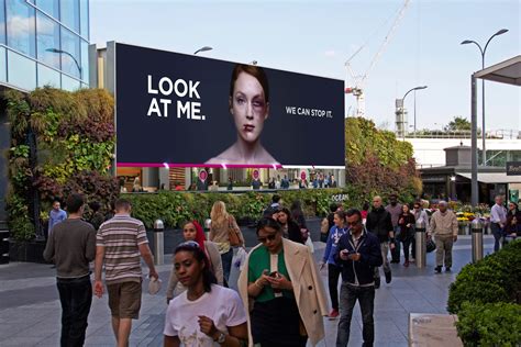 Womens Aid Look At Me • Ads Of The World™ Part Of The Clio Network