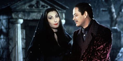 'The Perfect Gentleman': Anjelica Huston Remembers Addams Family Co ...