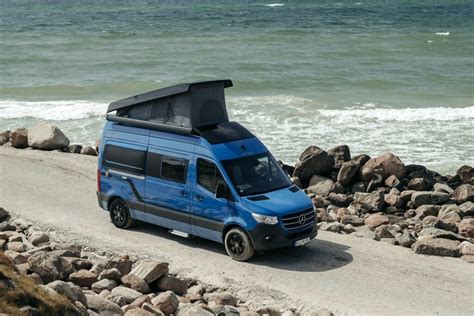 Sportieve Hymer Free S Blue Evolution In Opvallend Blauw