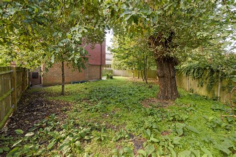 Property sold in Phillimore Gardens, West Lodge Avenue, Acton, London
