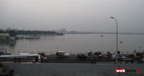 hussain sagar lake hyderabad lakes  hyderabad tourist attractions