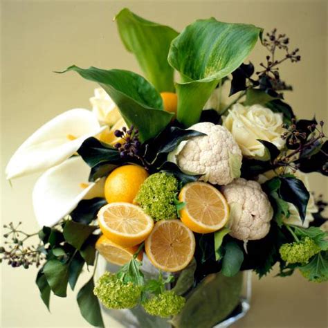 15 Colorful Floral Arrangements With Lemons Creating Unique Table