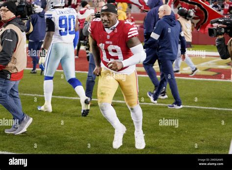 San Francisco 49ers Wide Receiver Deebo Samuel 19 Runs Off The Field