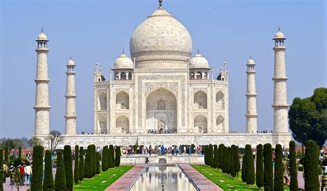 10 Facts About The Taj Mahal - One Is Not True