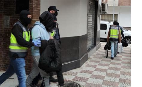 Los Tres Detenidos Por Yihadismo Entran En Prisi N Por Animar A Cometer