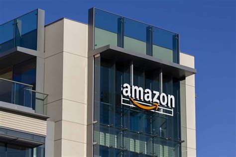 Amazon Prime Canada Gains 7-Hour Delivery Service - RetailWire