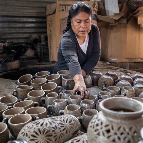 Which City Is Famous for Pottery? A Tale of Creativity and Tradition ...