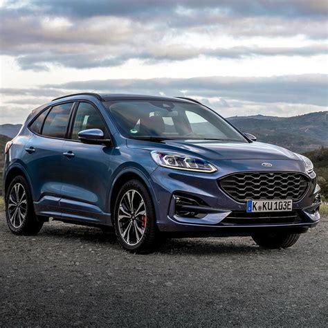 Il Suv Pi Venduto In Europa Nuova Ford Kuga Phev Authos