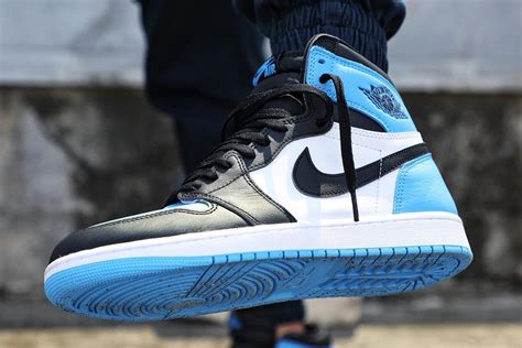 Air Jordan 1 Retro High OG UNC Toe Release Date | Hypebeast