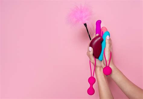 Cuál es la diferencia entre consolador vibrador y dildo