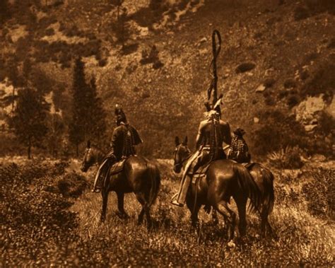 In Black Ca On Apsaroke Edward Curtis Photos