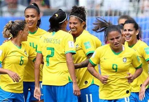 Brasil Perde Para França E Dá Adeus à Copa Feminina Sbt News