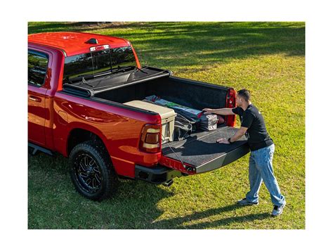 Gator Sfx Tri Fold Soft Folding Tonneau Cover Realtruck