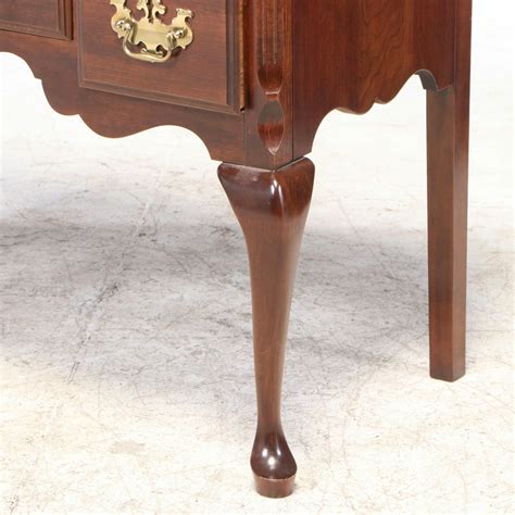 Pennsylvania House Queen Anne Style Cherry Lowboy Ebth