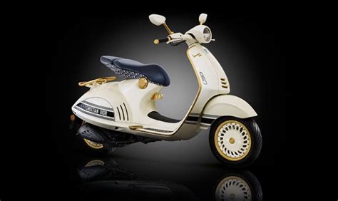 Keren Vespa 946 Christian Dior Sultan Kolaborasi Limited Edition