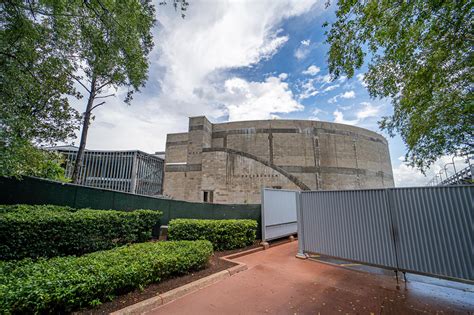 Latest Look at Space Restaurant Construction in Epcot