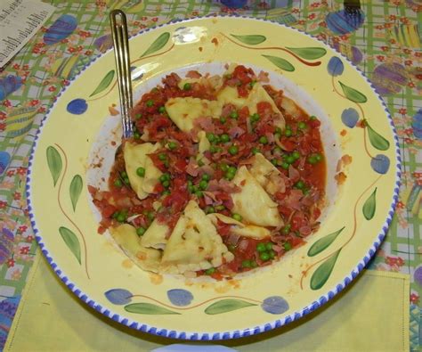 Costco Cuisine Pasta Prima Chicken And Mozzarella Ravioli With Rachel Ray S Peas And Prosciutto