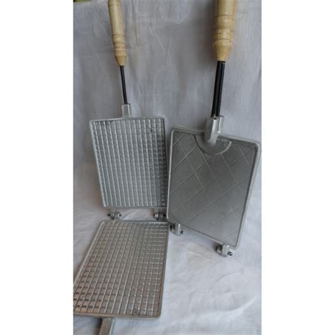 Форма для выпечки "Вафельница квадратная"