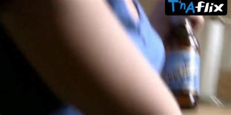 Sarah C Davis Nude Scene In Finding Samantha Dixon Sarah Davis Tnaflix