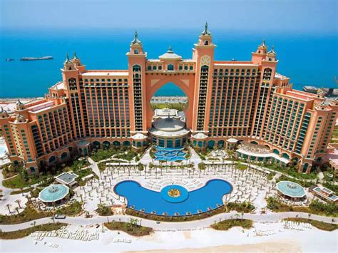 The Famous Palm Jumeirah Pride Of Dubai Travel Plan Dubai