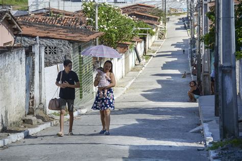 Prefeitura Entrega Obras De Pavimentação De 13 Ruas Na Comunidade Taipa