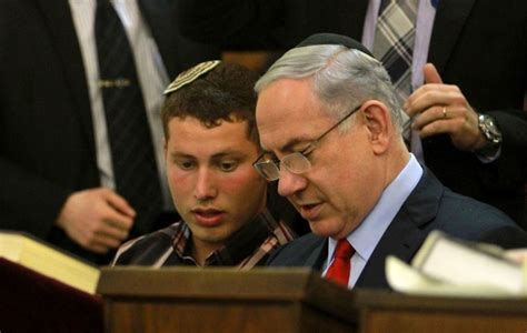 Netanyahu’s son accused of breaking quarantine at Seder