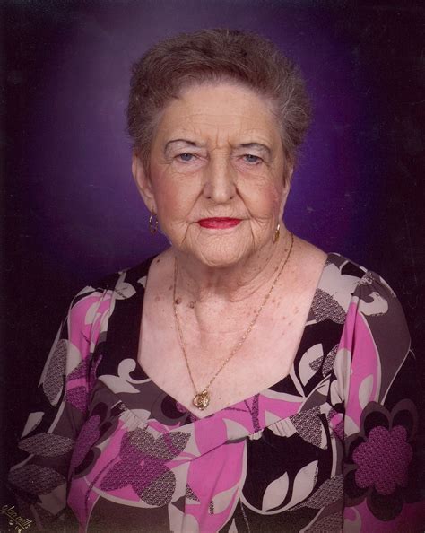 In Loving Memory of Emily Carter: Obituary and Service Details 16