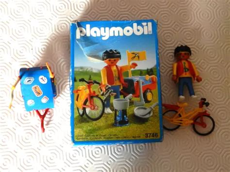 PLAYMOBIL 3746 jeune homme vélo er remorque avec sa boite EUR 9 99