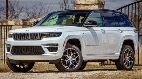 Everything About The 2024 Jeep® Grand Cherokee 4xe