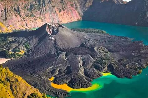 Pendakian Taman Nasional Gunung Rinjani Ditutup Sementara Hingga 31