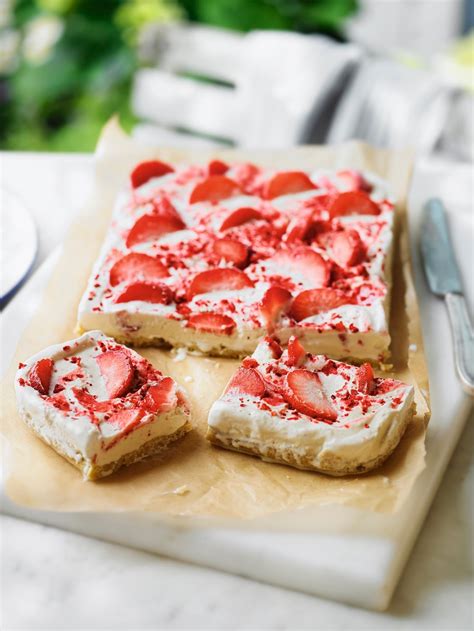 Strawberry Ripple Shortbread Slice Claire Justine