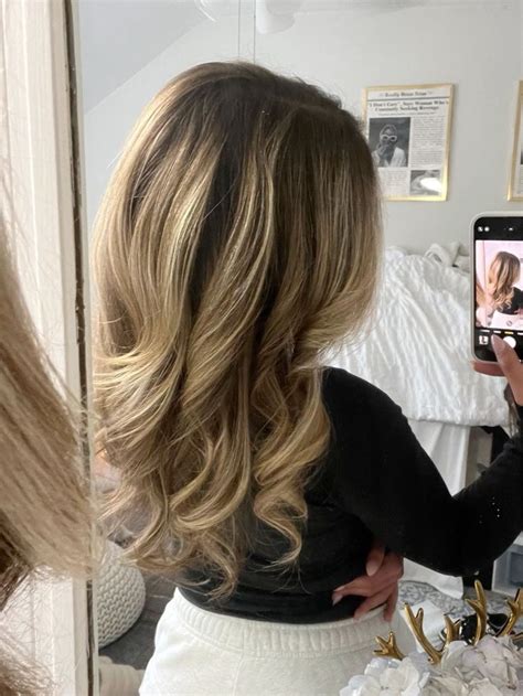 Hair Blowout Curls Dyson Air Wrap Matilda Djerf Hair Inspo Blonde Curls