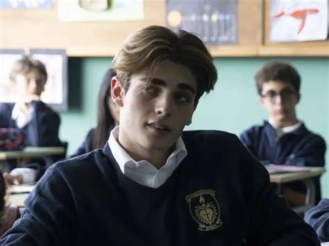 Il Ragazzo Dai Pantaloni Rosa Film Recensione Ondacinema