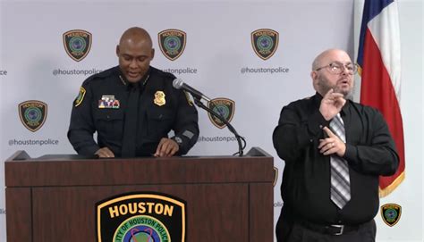 Houston Police Chief Apologizes For 250000 Suspended Cases Vows