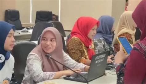 Disdukcapil Makassar Pelayanan Mobile Aktivasi KTP Digital Di Kantor