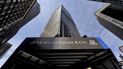 Jpmorgan Chase Reaches 290 Million Settlement With Epsteins Victims