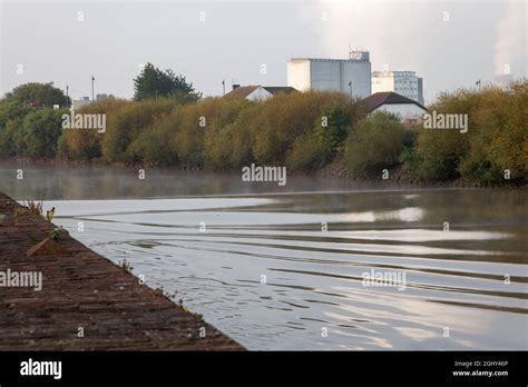 The Trent Aegir An Undular Type Of Tidal Bore In Gainsborough In