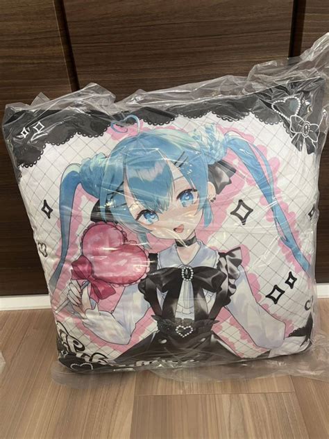 初音ミク おおきなスクエアクッション Subculture サブカルチャー 袋入初音ミク｜売買されたオークション情報、yahooの商品情報