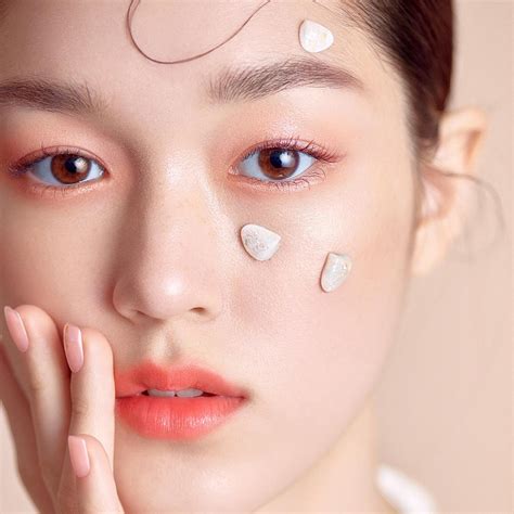 Jadi Favorit Di Indonesia Ini 4 Rekomendasi Brand Makeup Korea Yang