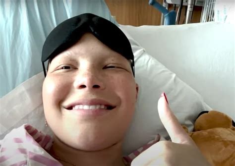 Isabella Strahan Rocks Black Bikini In Gorgeous And Powerful New Photos Amid Cancer Battle