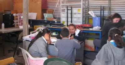 Despiden A Profesor Por Ser Gay Alumnos Protestan Uniradio Informa