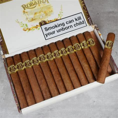 Vegas Robaina Famosos Cigar Box Of 25